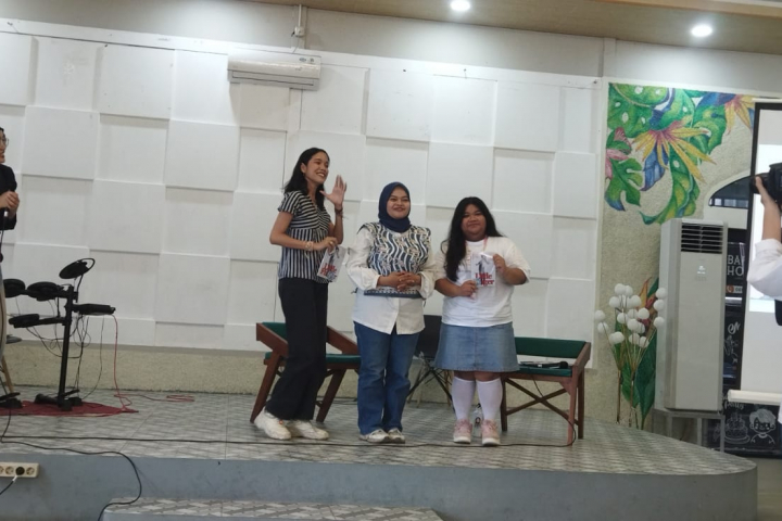 Girl Up UNS Angkat Isu Patriarki dalam Peringatan Hari Perempuan Internasional 2026